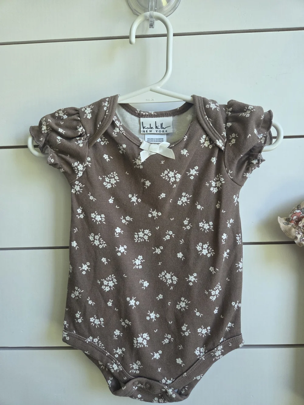 Nicole Miller Baby Floral Puff-Sleeve One-Piece - Brown & Tan